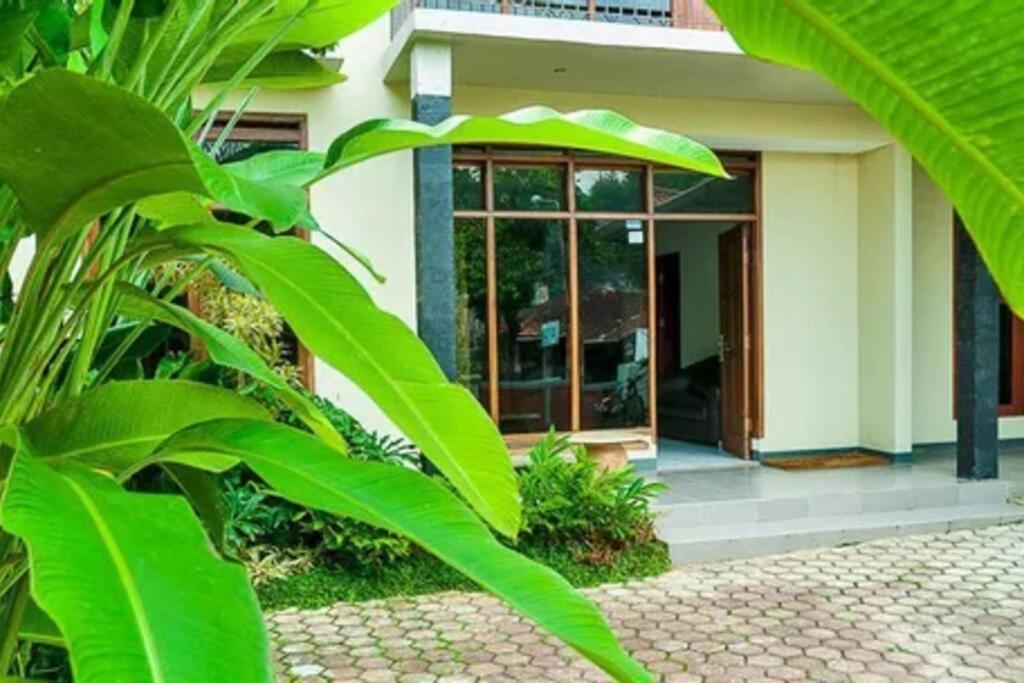 Hazel House With Swimming Pool By Grorental 万隆 外观 照片